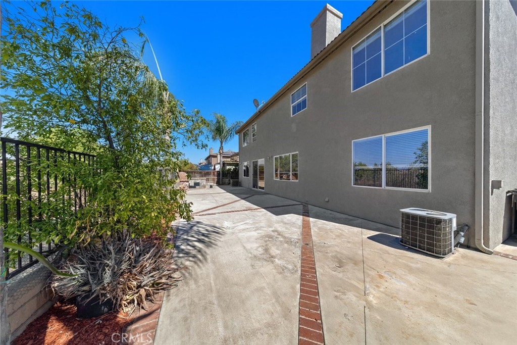 32522 Safflower Street