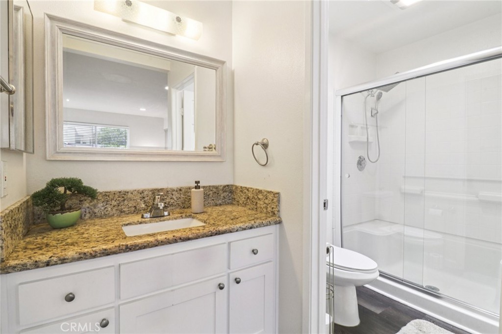 450 W Vermont Avenue 1104