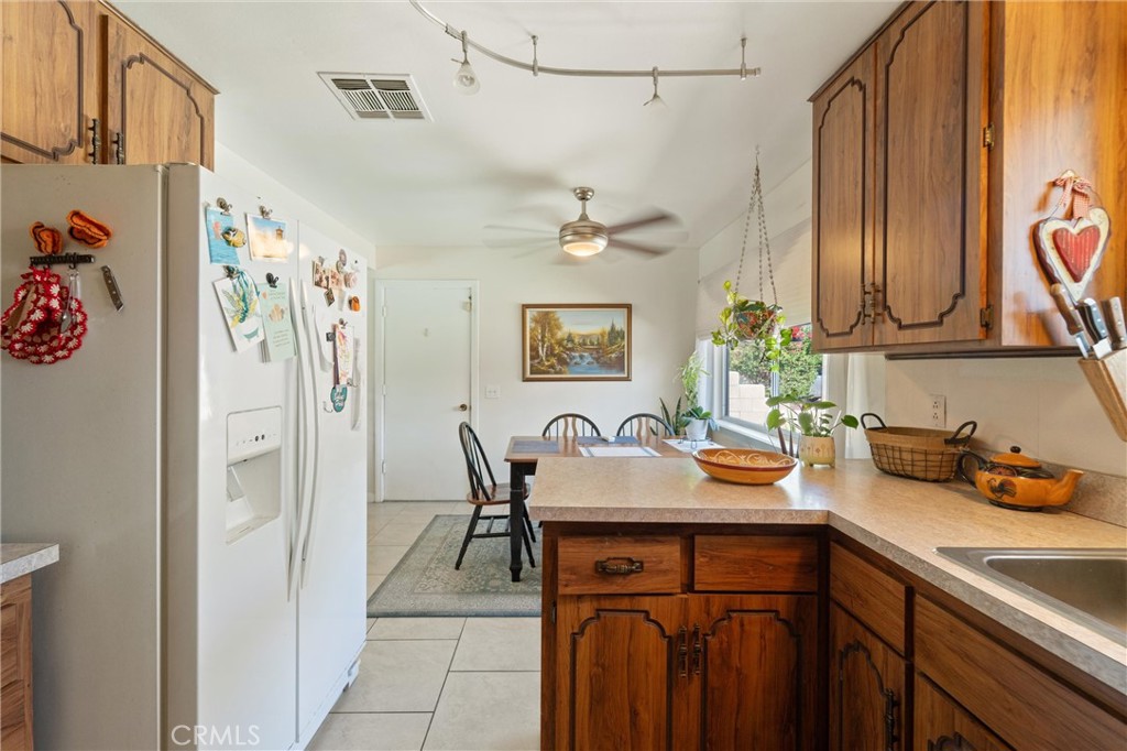 74450 Peppergrass Street