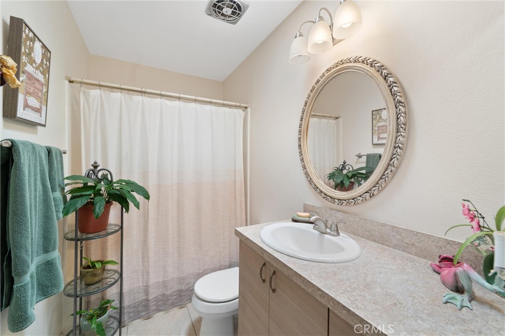 74450 Peppergrass Street