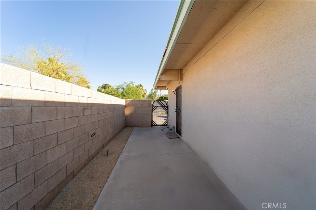 74450 Peppergrass Street