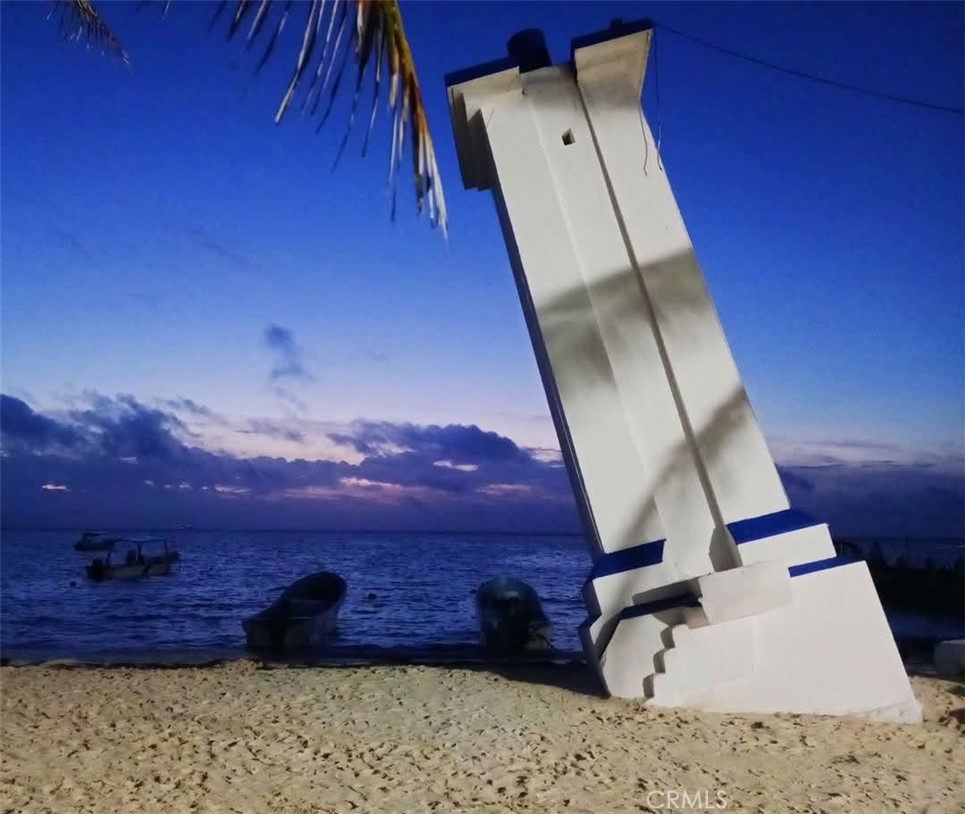 0 SM-02, MZ-11,L-08, AVE NINOS HEROES,PUERTO MORELOS