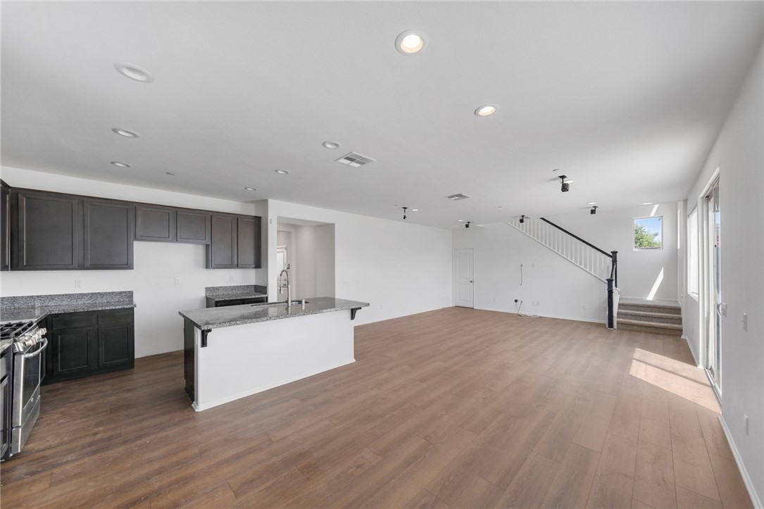 1546 Onyx Lane