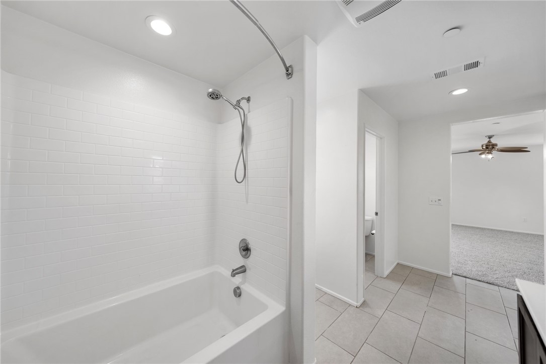 1546 Onyx Lane