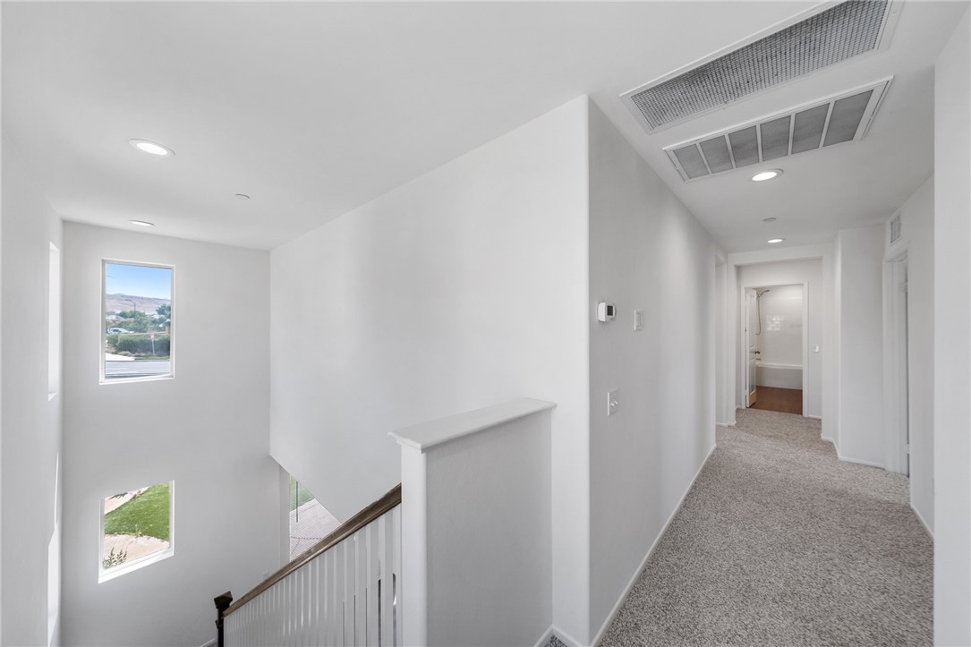 1546 Onyx Lane