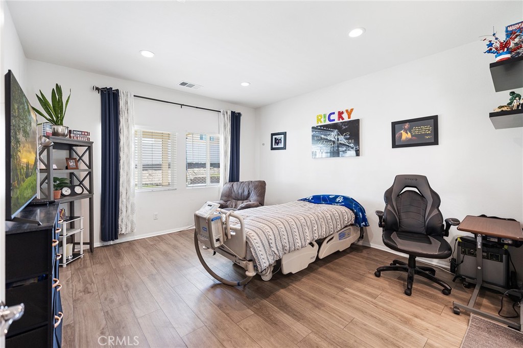 30959 Hawkscrest Drive