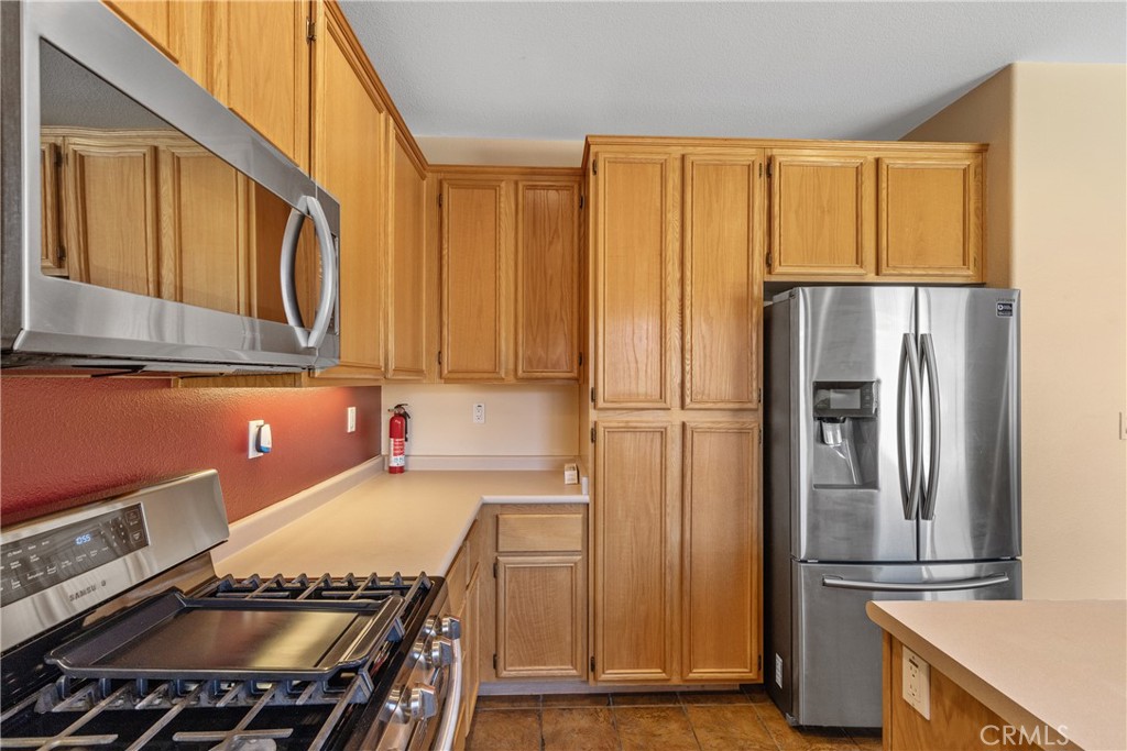 31934 Hollyhock Street