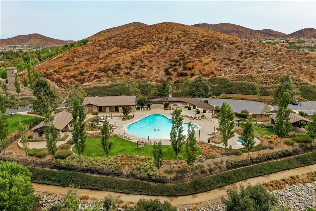 31934 Hollyhock Street