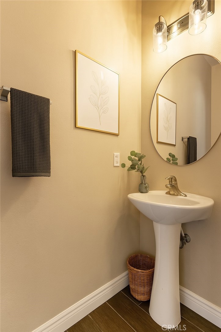 31934 Hollyhock Street