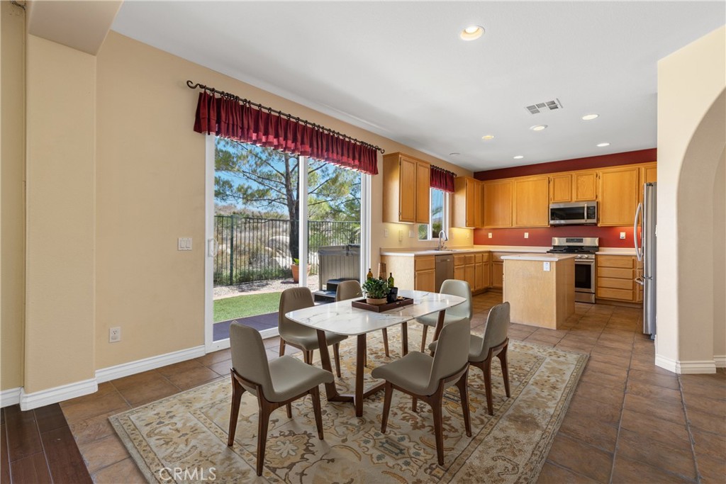 31934 Hollyhock Street