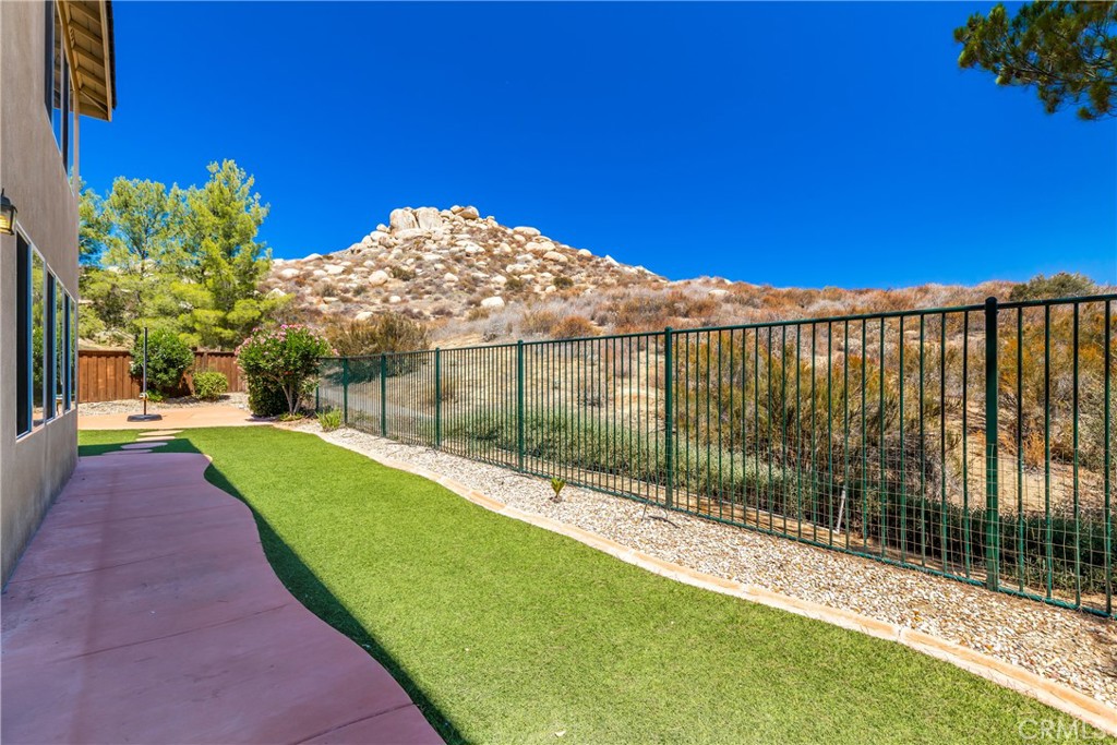 31934 Hollyhock Street