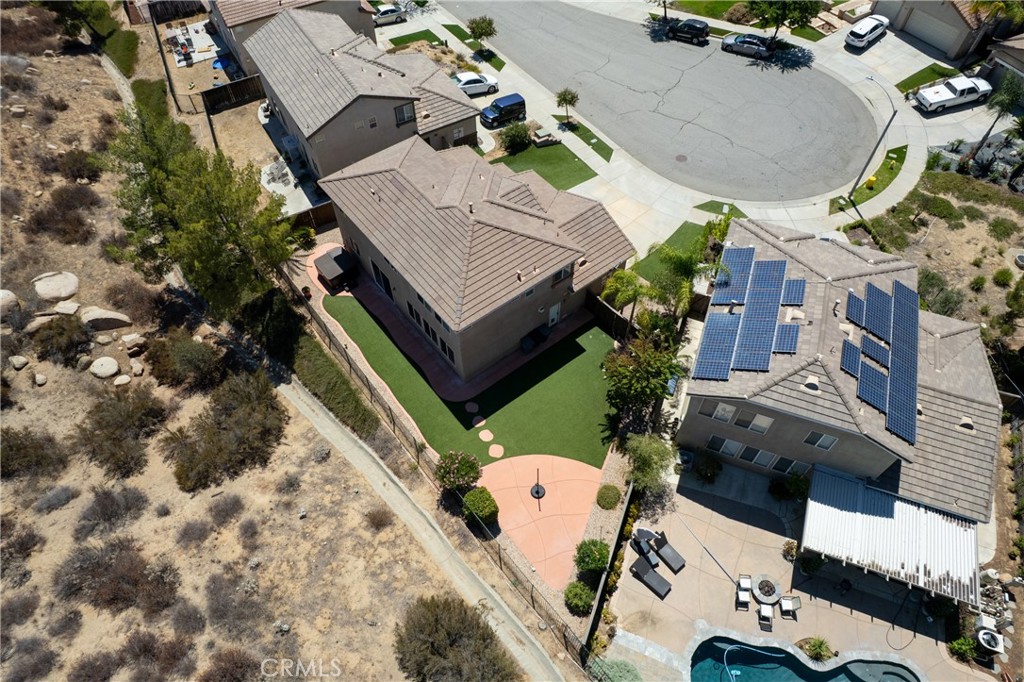 31934 Hollyhock Street