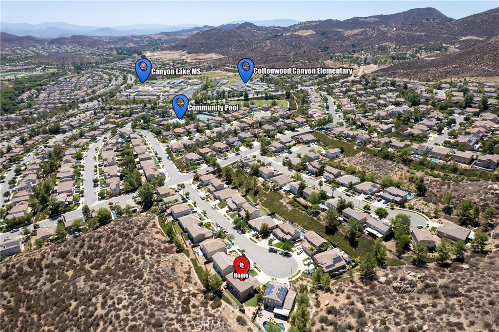 31934 Hollyhock Street