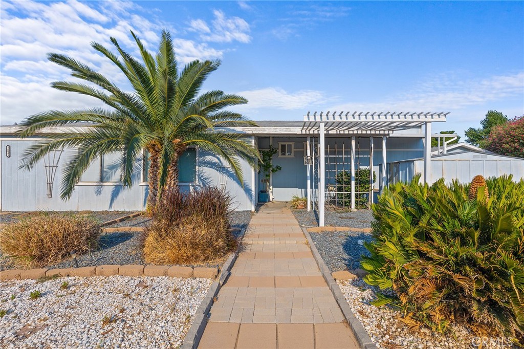 26041 San Quintin Road