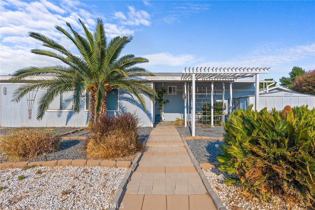 26041 San Quintin Road