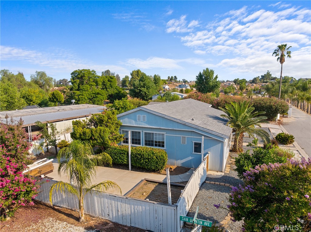 26041 San Quintin Road