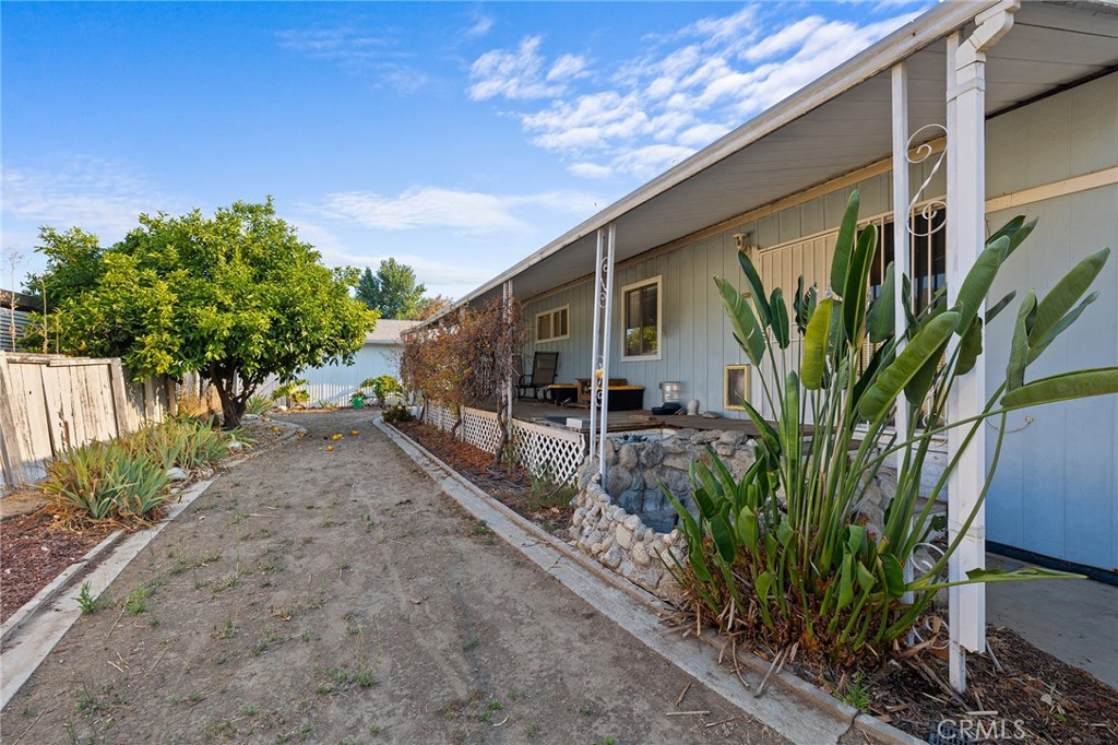 26041 San Quintin Road