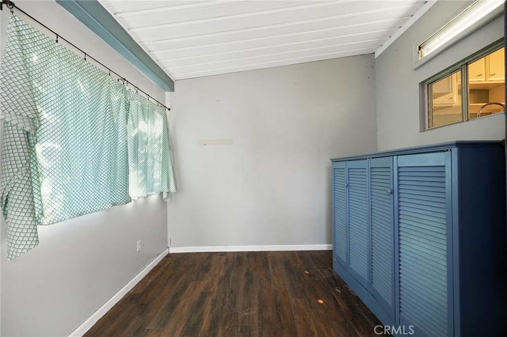 26041 San Quintin Road