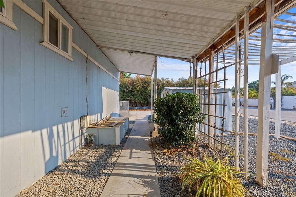 26041 San Quintin Road