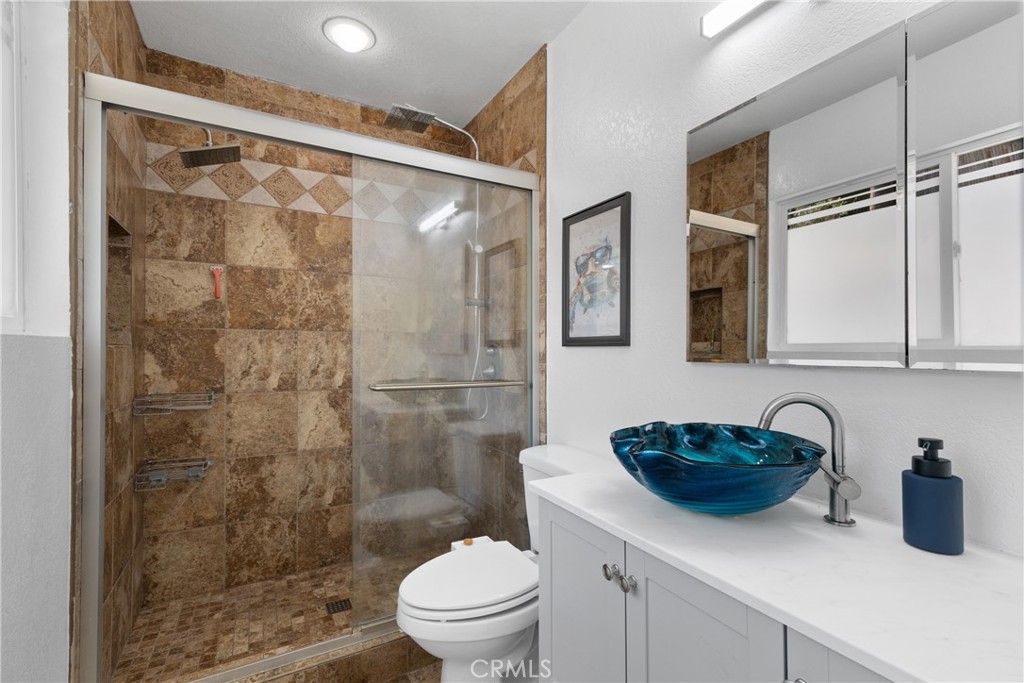 254 Lobelia Drive