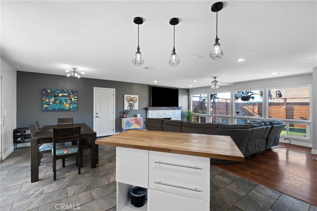 254 Lobelia Drive