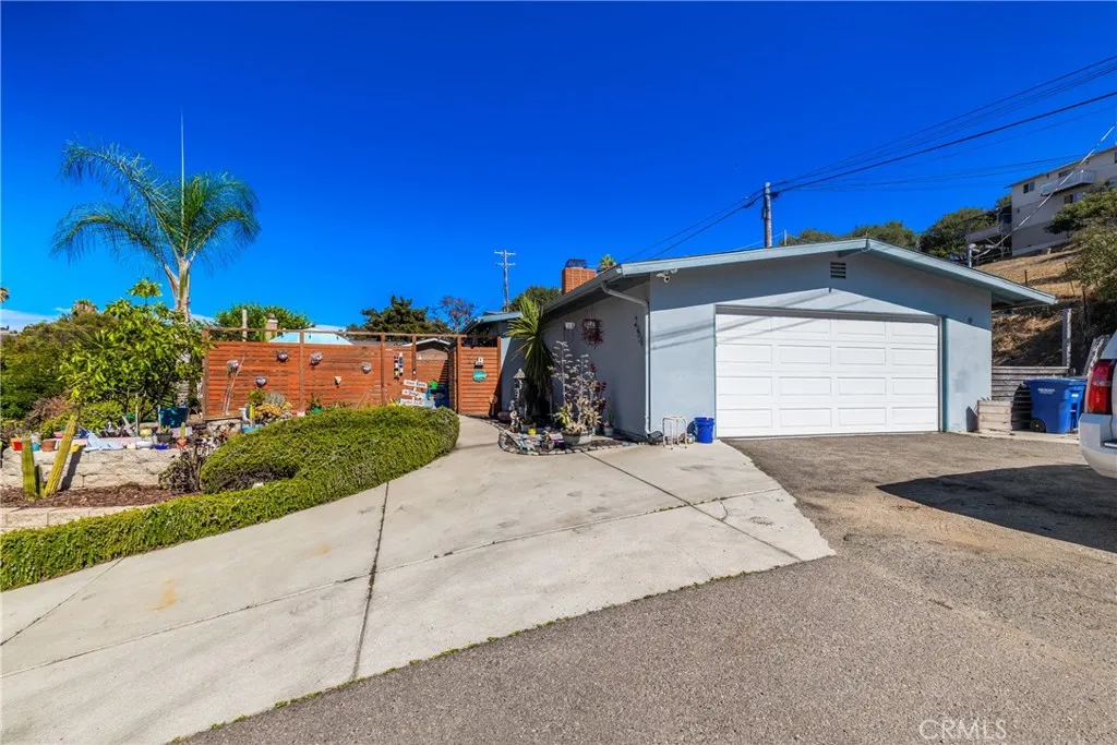 254 Lobelia Drive