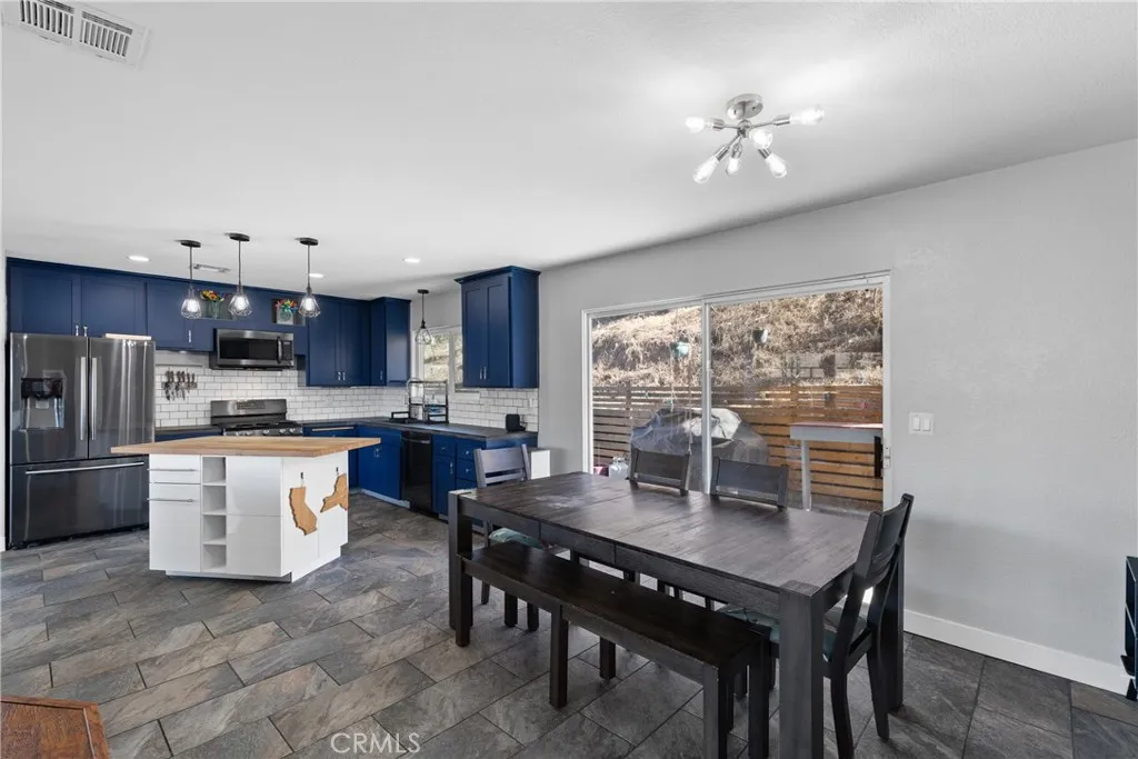 254 Lobelia Drive