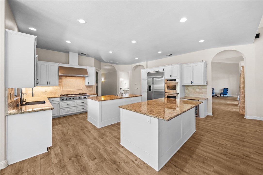 42779 Via Bolero Road