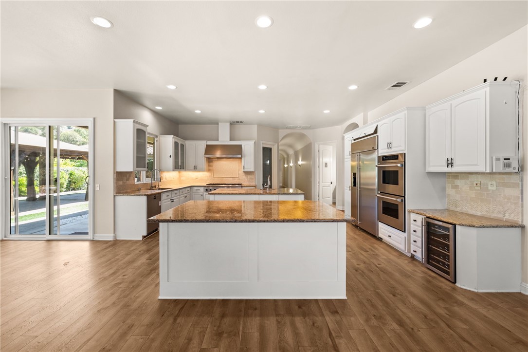 42779 Via Bolero Road