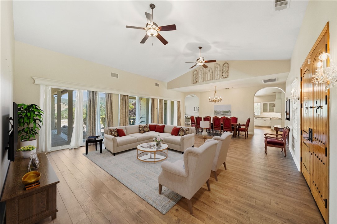 42779 Via Bolero Road