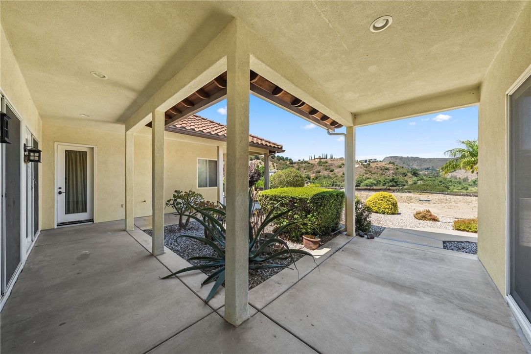 42779 Via Bolero Road