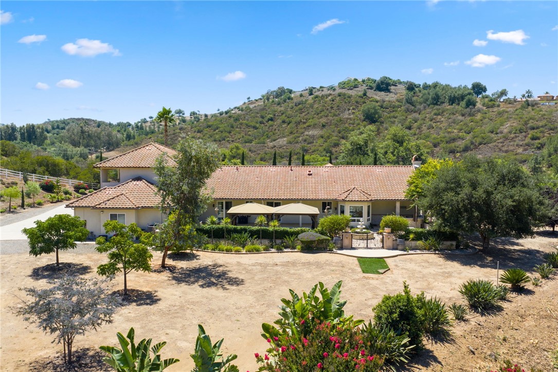 42779 Via Bolero Road