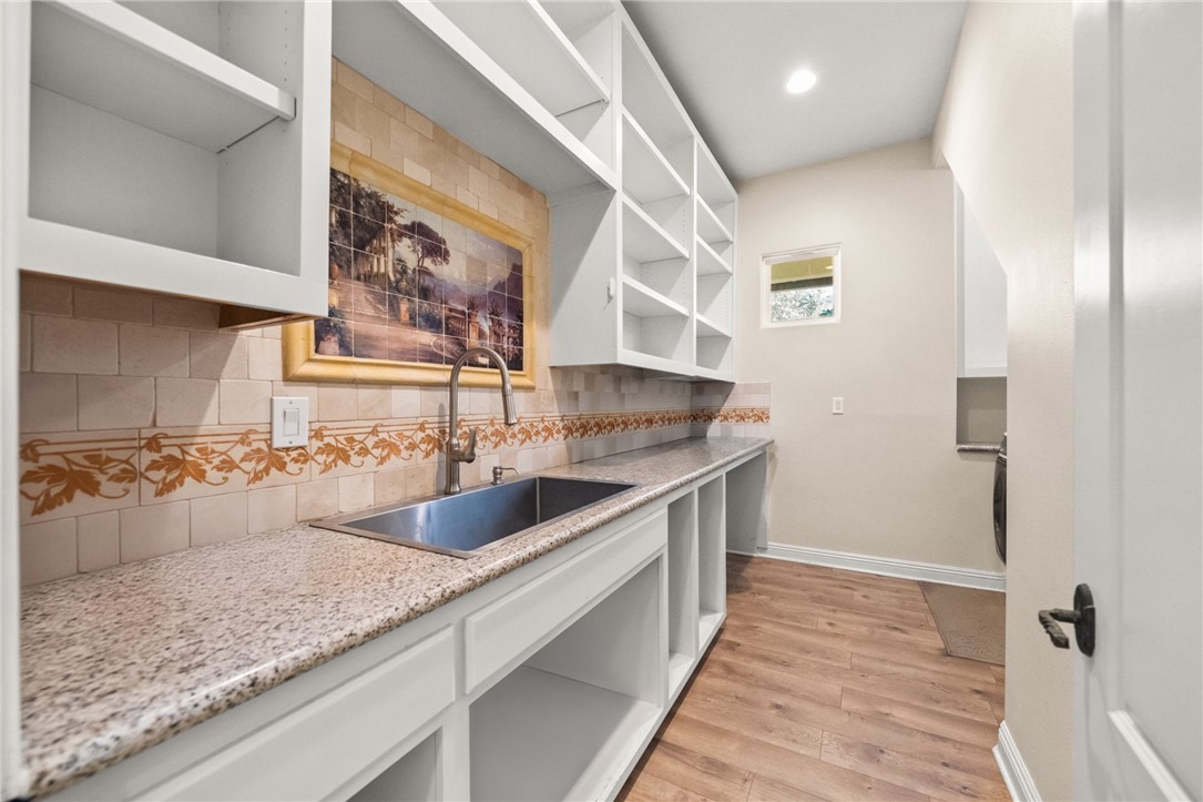 42779 Via Bolero Road