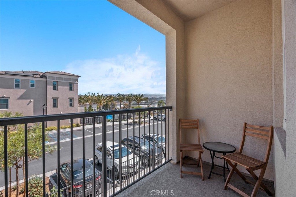 1229 Sunrise View 101