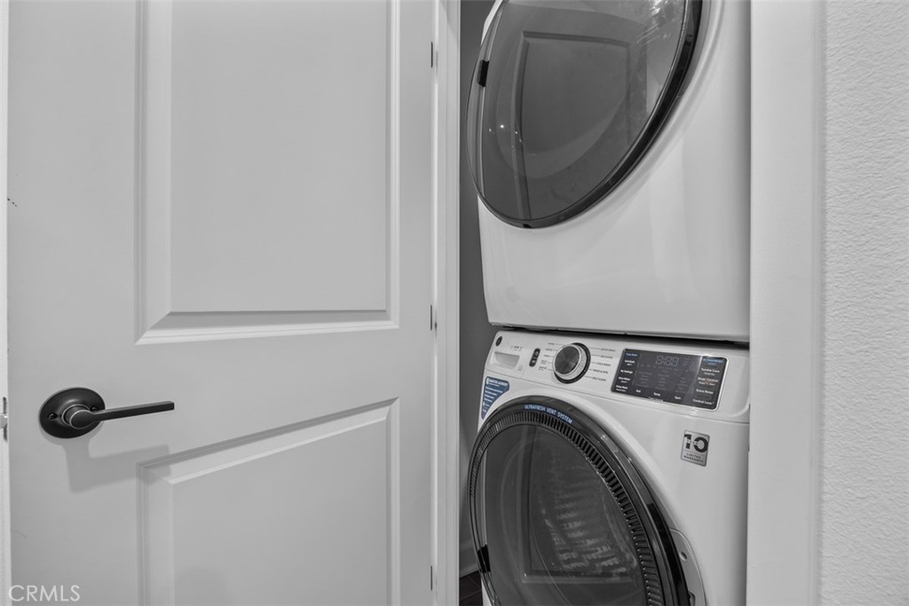 1229 Sunrise View 101