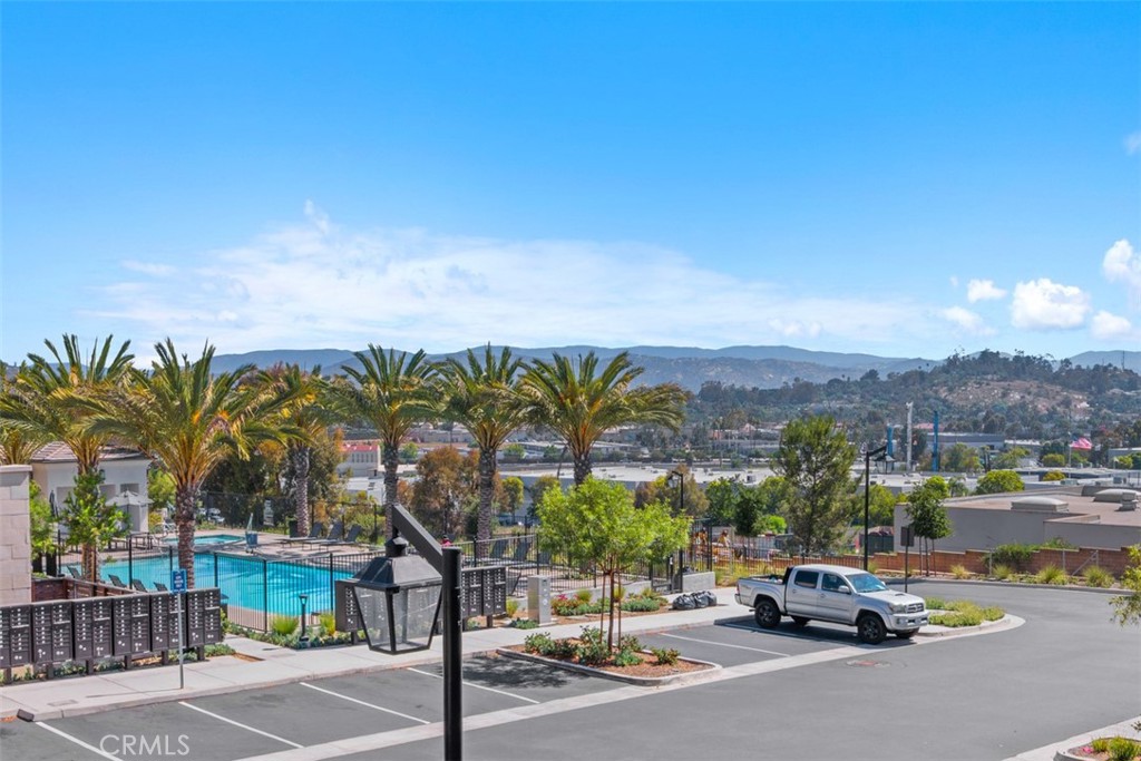 1229 Sunrise View 101
