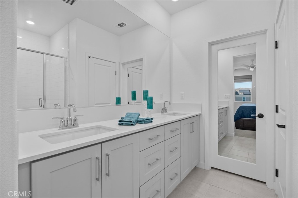 1229 Sunrise View 101