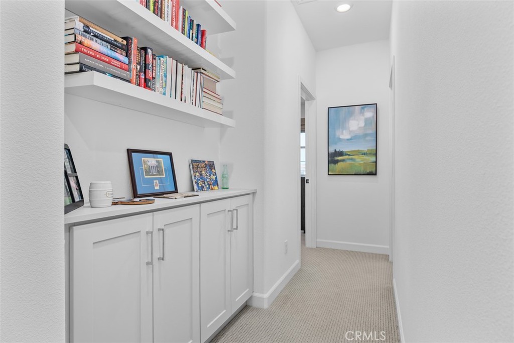 1229 Sunrise View 101