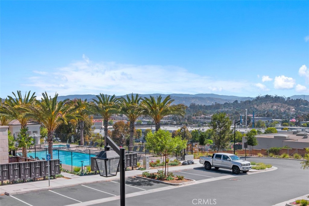 1229 Sunrise View 101