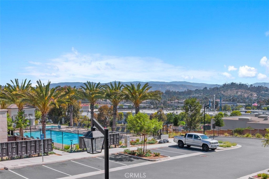 1229 Sunrise View 101