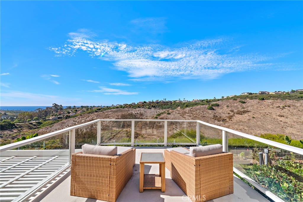 2415 Camino Bucanero 17