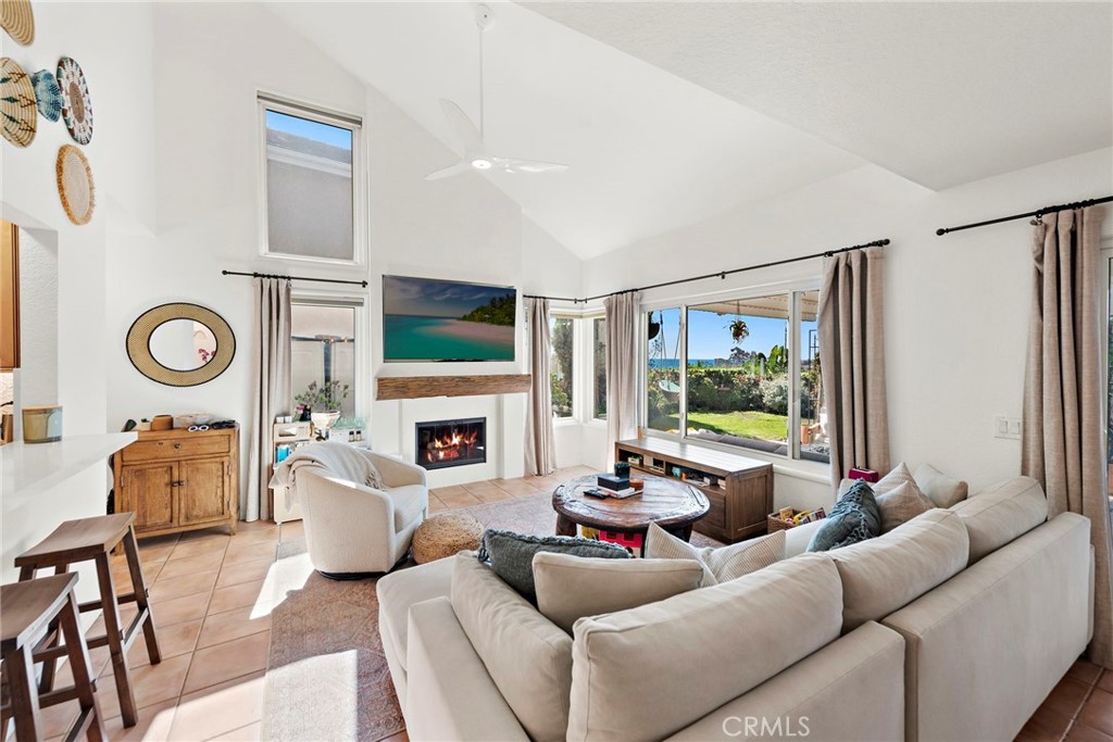 2415 Camino Bucanero 17