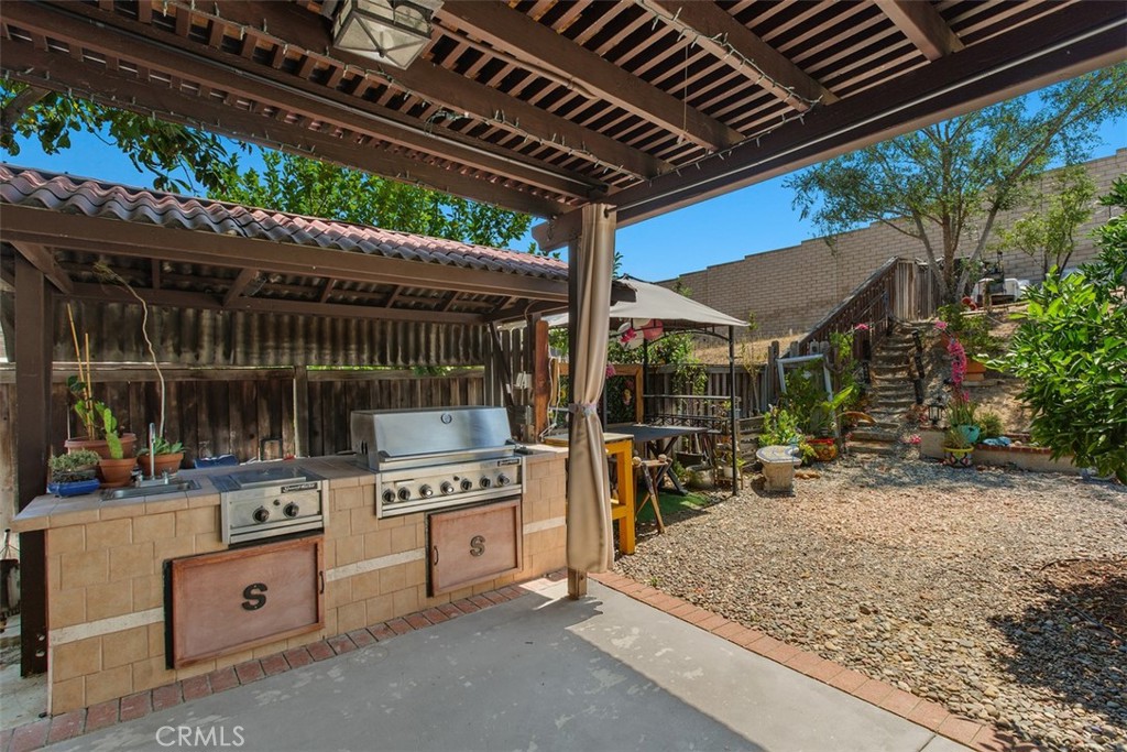 23591 Madison Avenue