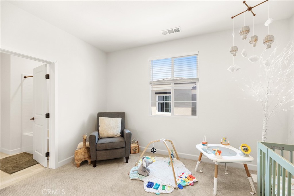 1219 Sunrise View 104