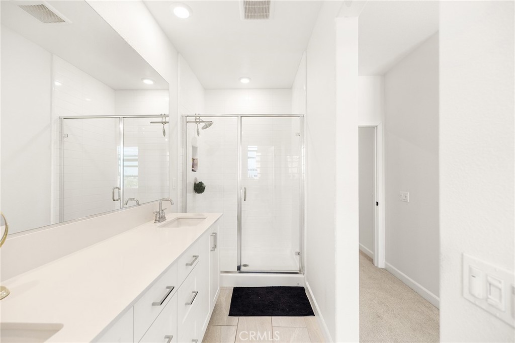 1219 Sunrise View 104