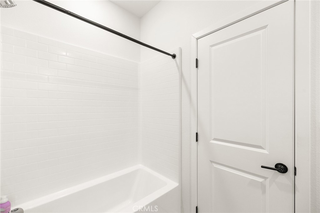 1219 Sunrise View 104