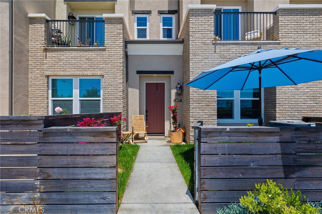 1219 Sunrise View 104