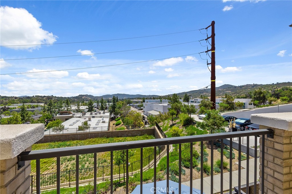 1219 Sunrise View 104