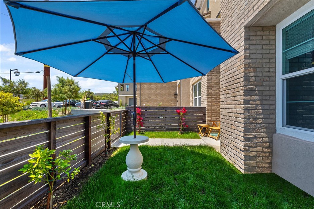 1219 Sunrise View 104