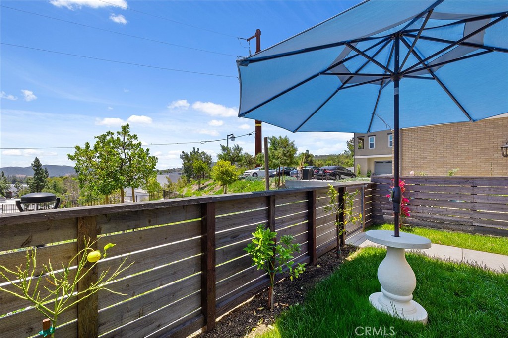 1219 Sunrise View 104